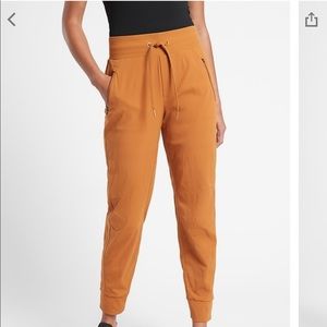 ATHLETA TREKKIE NORTH JOGGERS